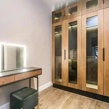 Unique & Cleverly Designed Loft On Pernavas 15a Apartment *