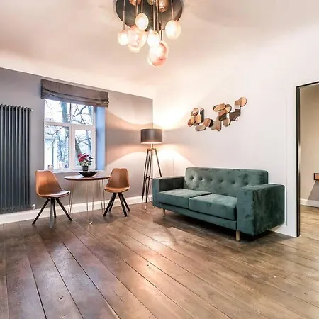Apartman Unique & Cleverly Designed Loft On Pernavas 15a
